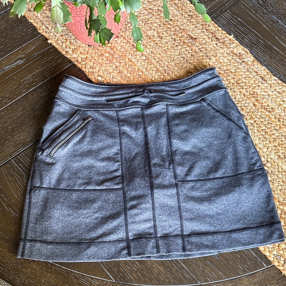 Title Nine Gray Women's Skort